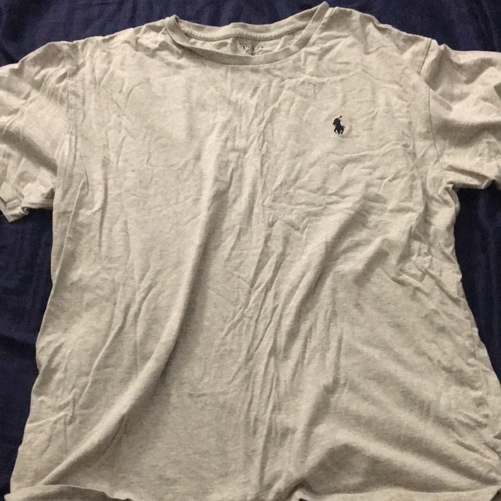 Light gray men’s polo Ralph Lauren t shirt